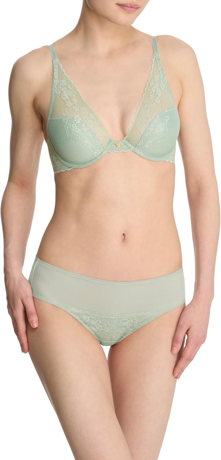 image:imageNatori Womens Cherry Blossom Convertible Contour BraMeadow