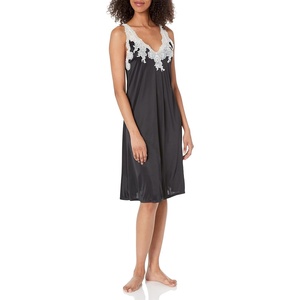 Natori Women’s Enchant Slip(Black/Ivory)